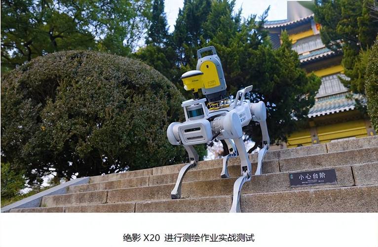 代替工厂工人和测绘人员在粉尘巨大,泥泞湿滑等有安全事故风险的区域